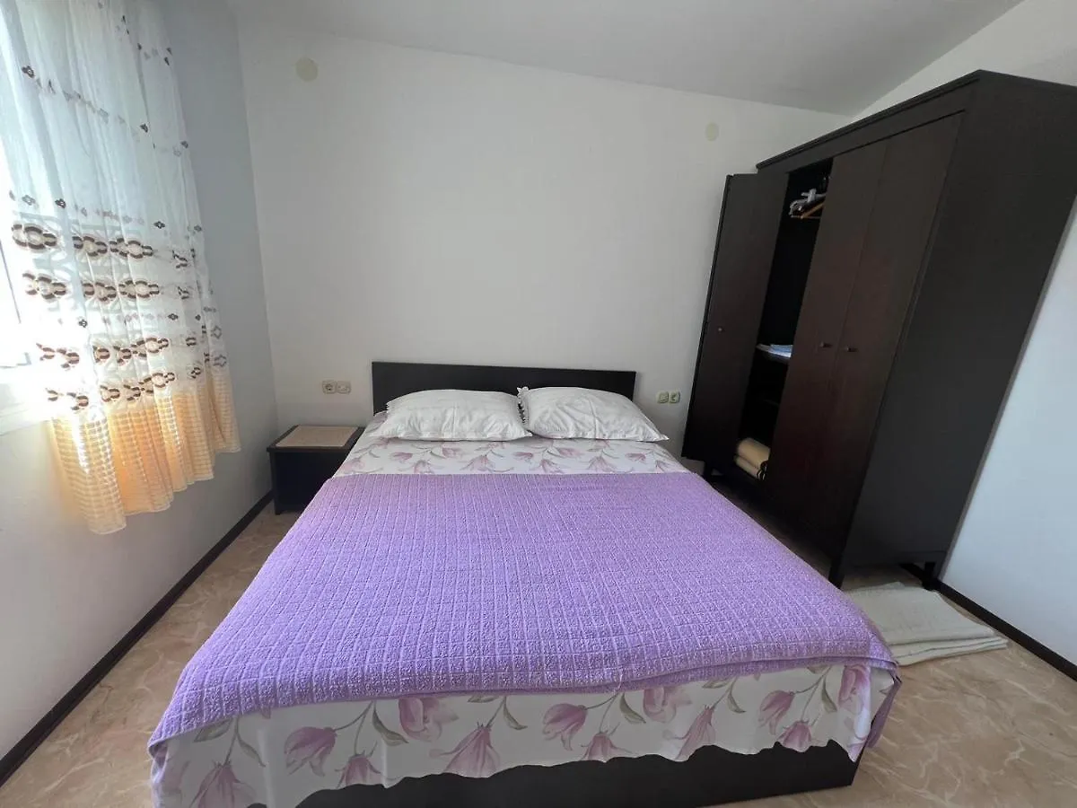 Apartmani Pavic Pag Town Croácia